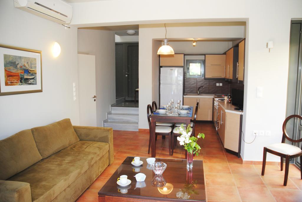 Erodios Hotel Karystos  Bagian luar foto