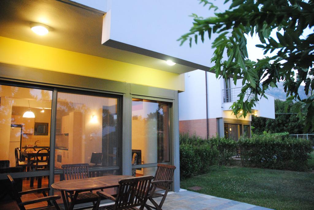 Erodios Hotel Karystos  Bagian luar foto